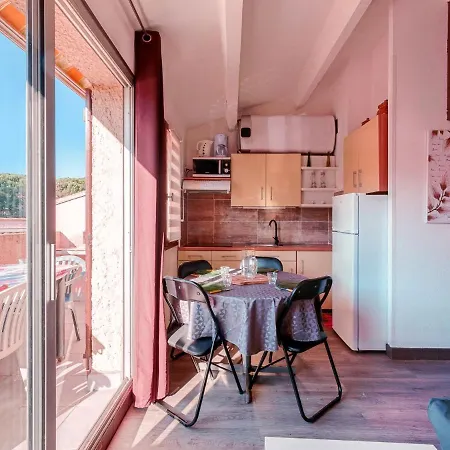 Les Cigalines Apartamento *